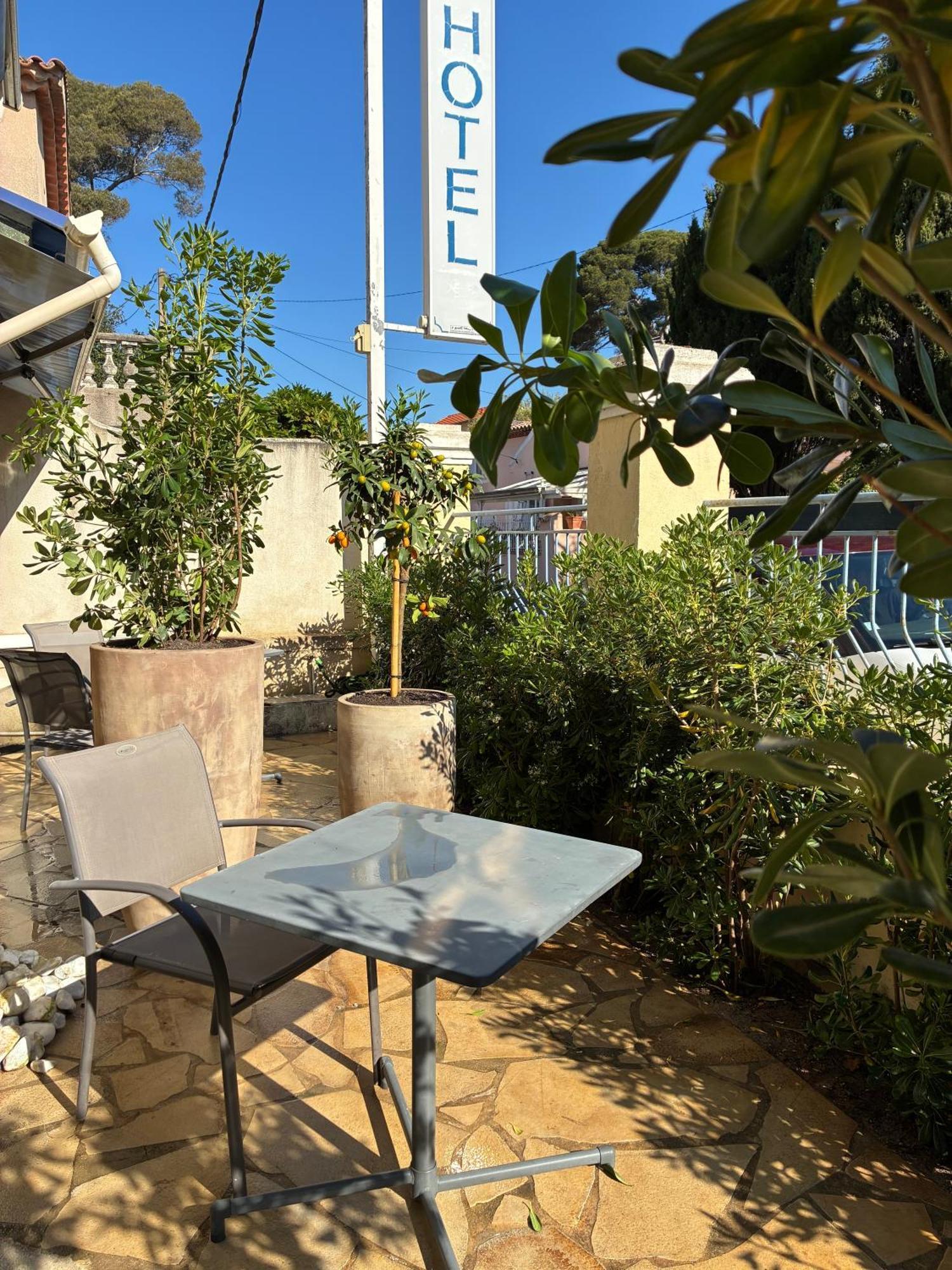 Hotel L'Escale Au Soleil Saint Aygulf Luaran gambar